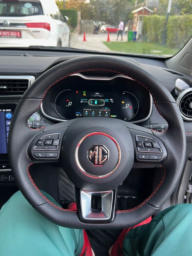MG ZS Hybrid+